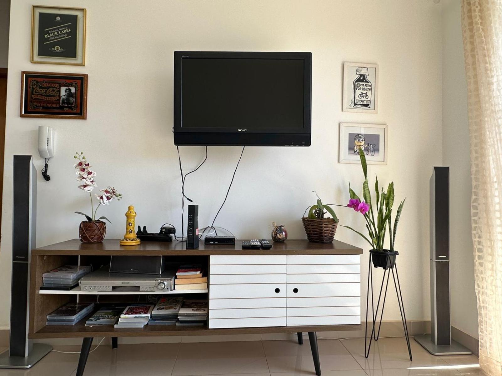 ZEUS - MODERNO COM WIFI, melhor Localização,máx 4 São Carlos Esterno foto